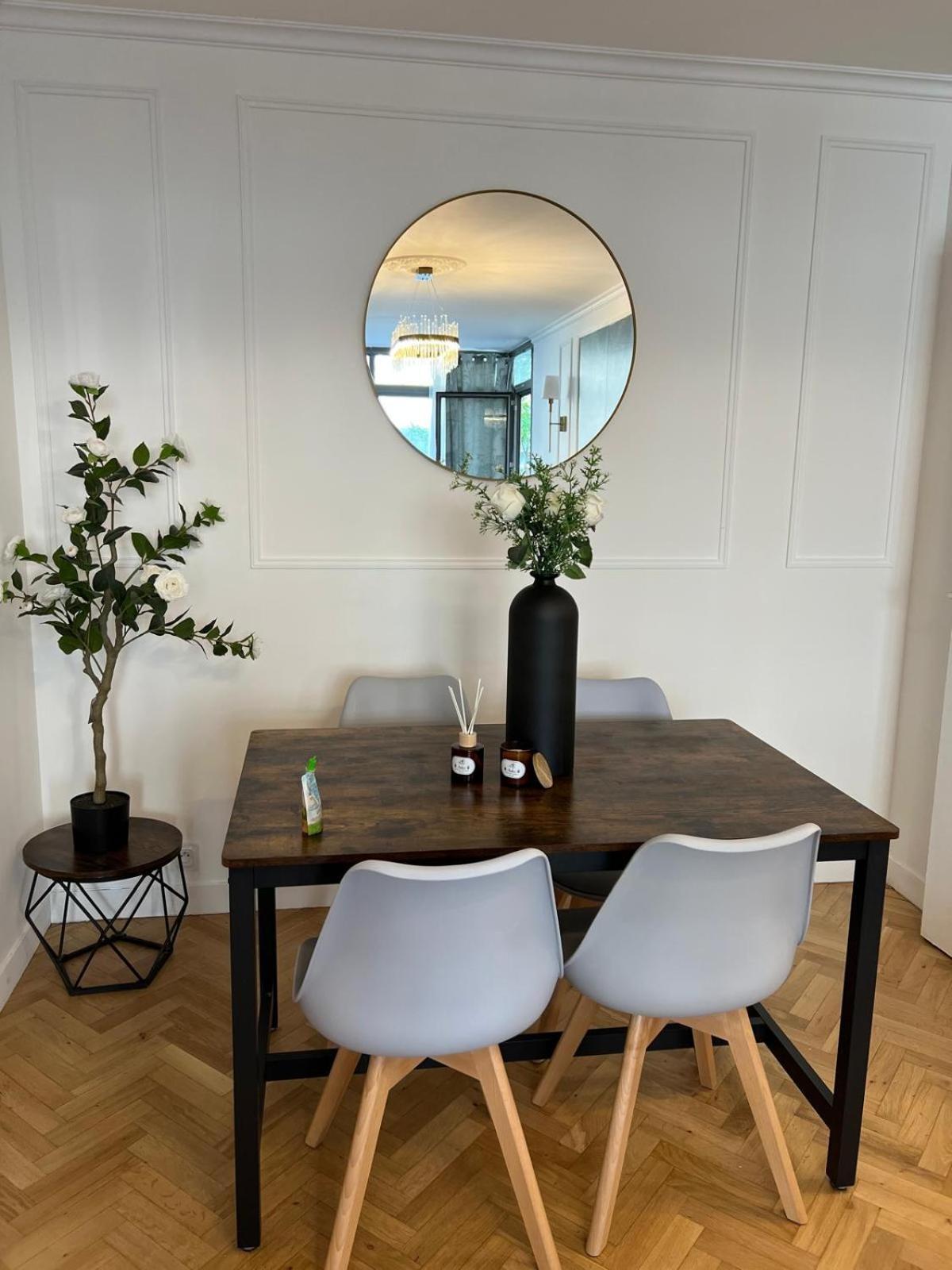 Excellent Apartment For Familly 클리시 외부 사진